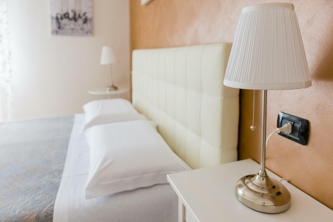 B&B Le City Montesilvano Marina Kültér fotó